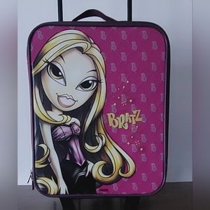 BRATZ CASE - 16" LUGGAGE ROLLING CASE